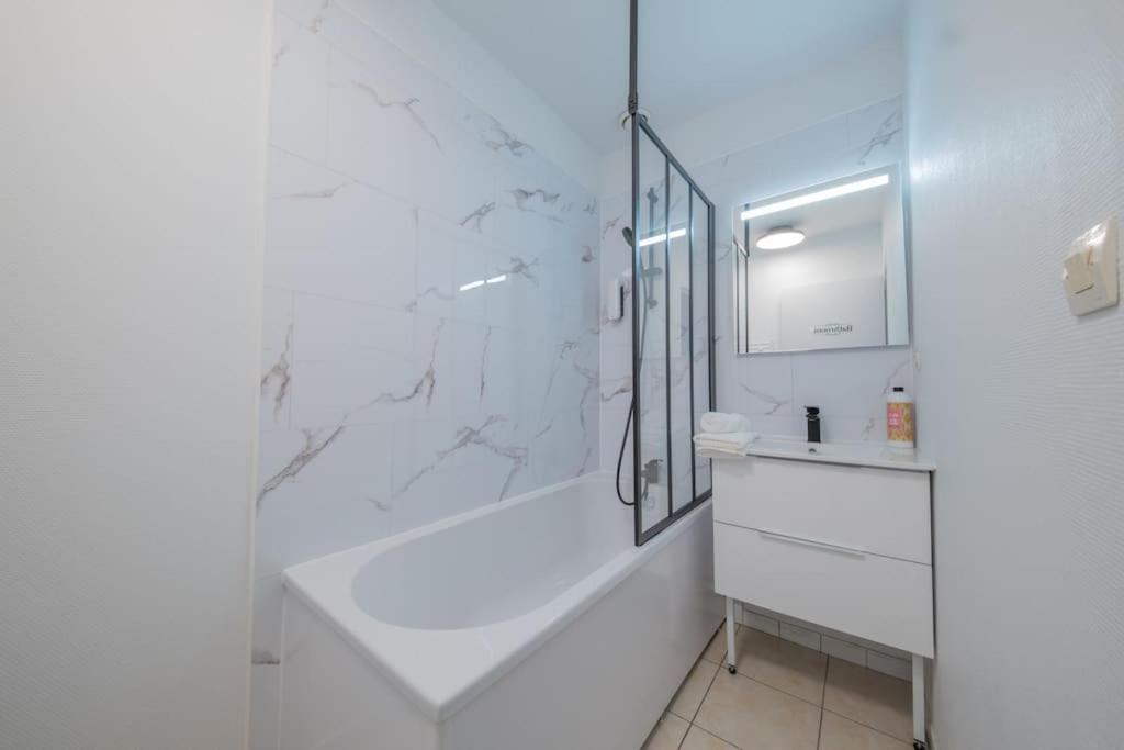 L'Ange Au Sourire Appartement Reims Buitenkant foto