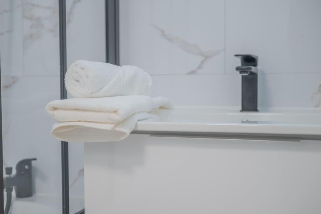 L'Ange Au Sourire Appartement Reims Buitenkant foto